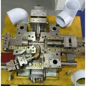 Monionteloinen tarkkuusmuotti ibi-5